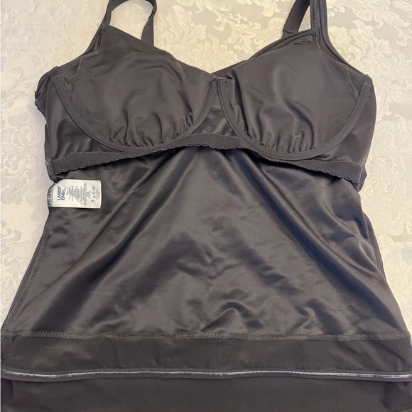 Lands' End Size 18D Black‎ V Neck Wrap Underwire Tankini Swimsuit Top Slimming - Picture 6 of 8